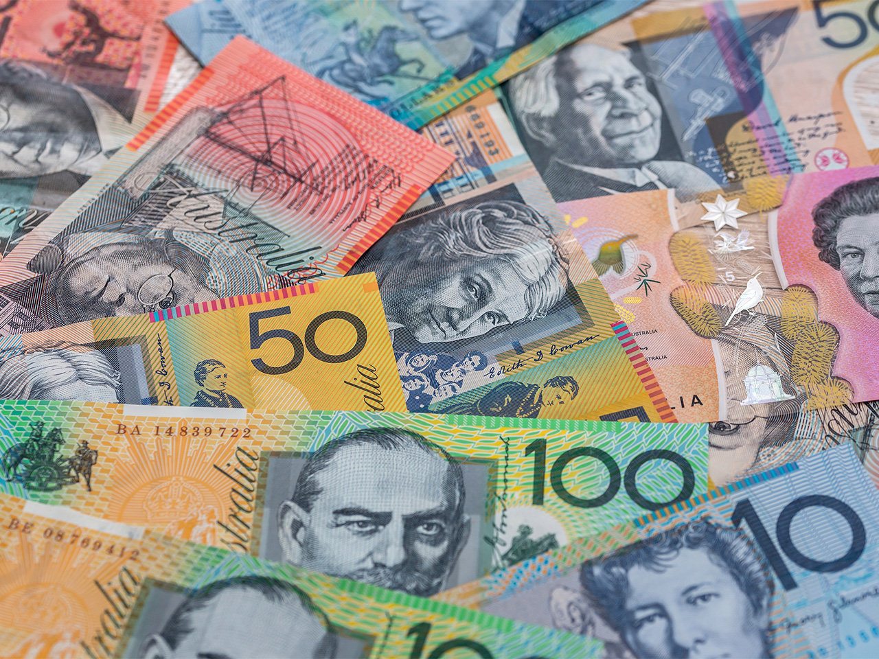 Comparing the Cost of Living in Australia vs US | Moon Travel Guides