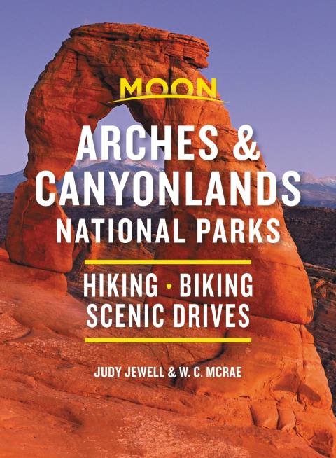 Moon Arches & Canyonlands National Parks